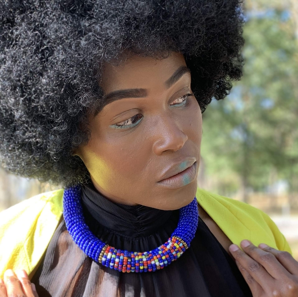 Multi-color ethnic seed bead chunky necklace